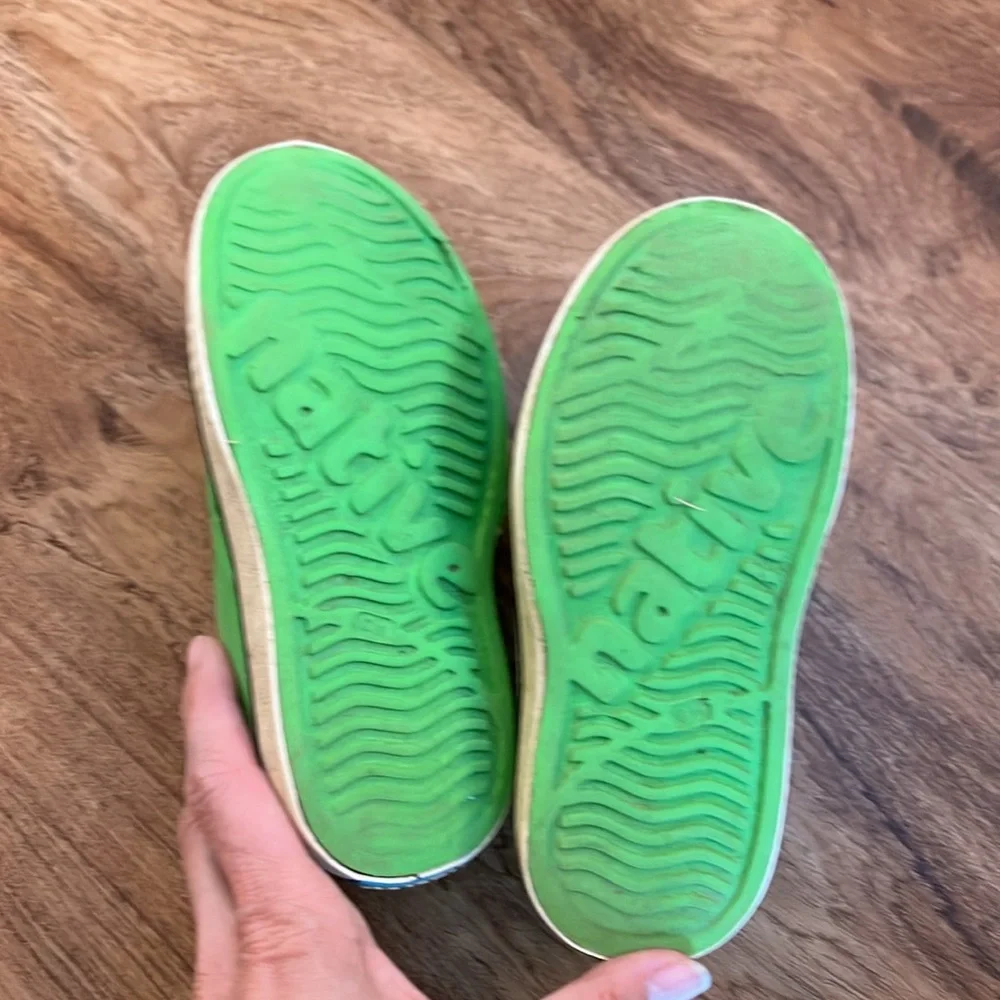 Native shoes toddler 11 lime green rubber slip on